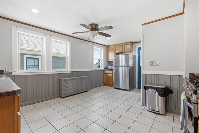 Building Photo - 5 Franconia St