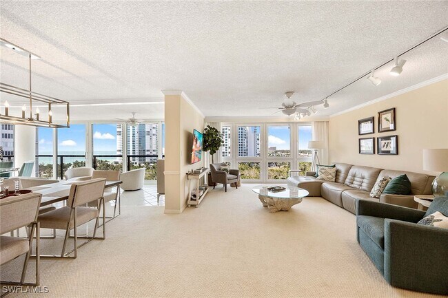 Building Photo - 4031 Gulf Shore Blvd N