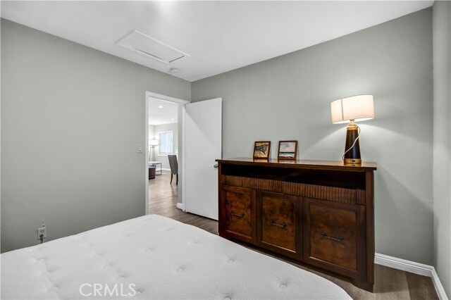 Building Photo - 12811 Oaks Ave