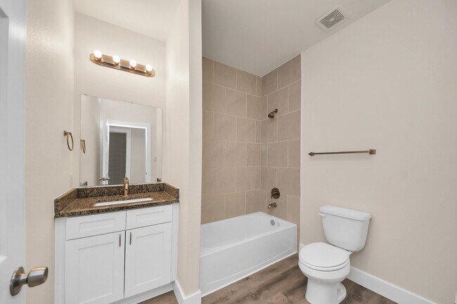 Building Photo - 6827 Mcwilliams Dr