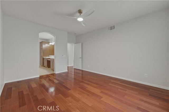 Building Photo - 65 Wonderland