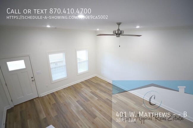 Building Photo - Luxury 3 bed, 2.5 bath duplex near St. Ber...