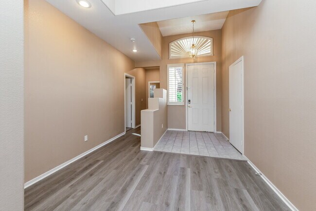 Building Photo - 5608 Rustic View Ct