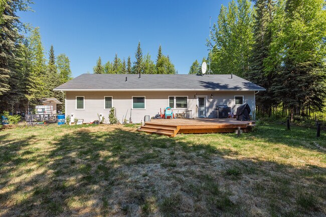 Building Photo - 2331 Blue Sparkle Dr