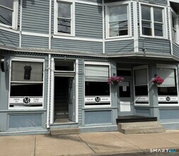 Building Photo - 32 Main St