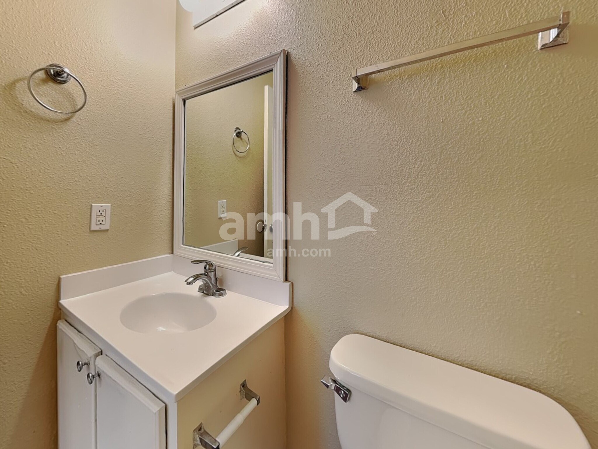 Building Photo - 19314 Yaupon Creek Dr