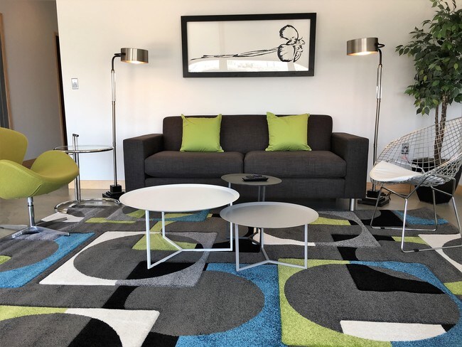 Building Photo - 38427 Tottenham Rd