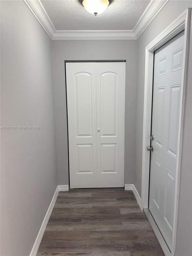 Building Photo - 8444 NW 23rd Manor