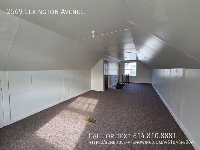 Building Photo - 2569 Lexington Ave