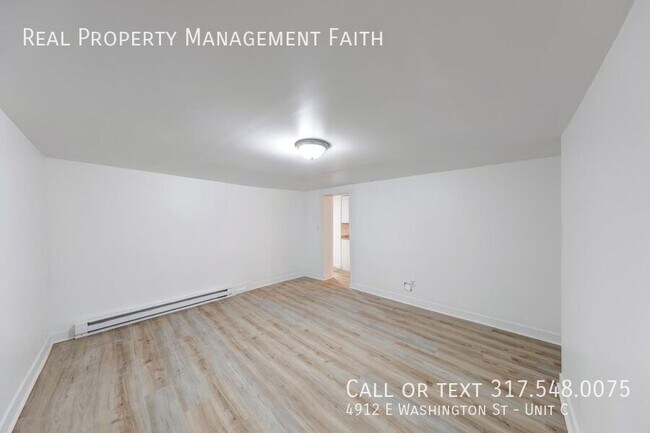 Building Photo - 4912 E Washington St