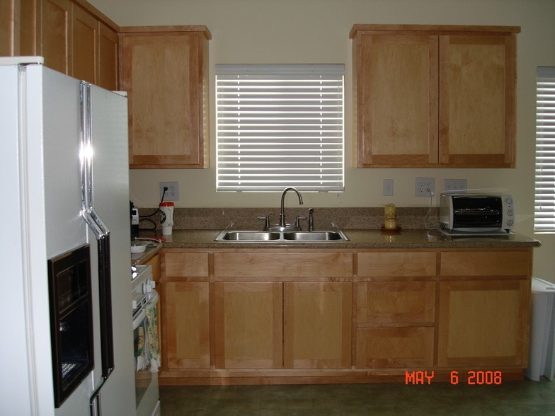 Building Photo - 8408 Wiley Post Ave
