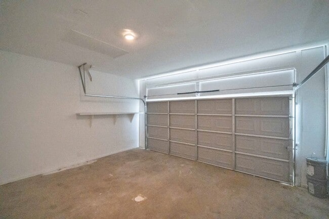 Building Photo - 13430 Murry St