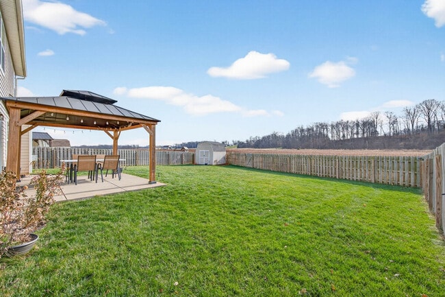 Building Photo - 1961 Creek Bank Dr