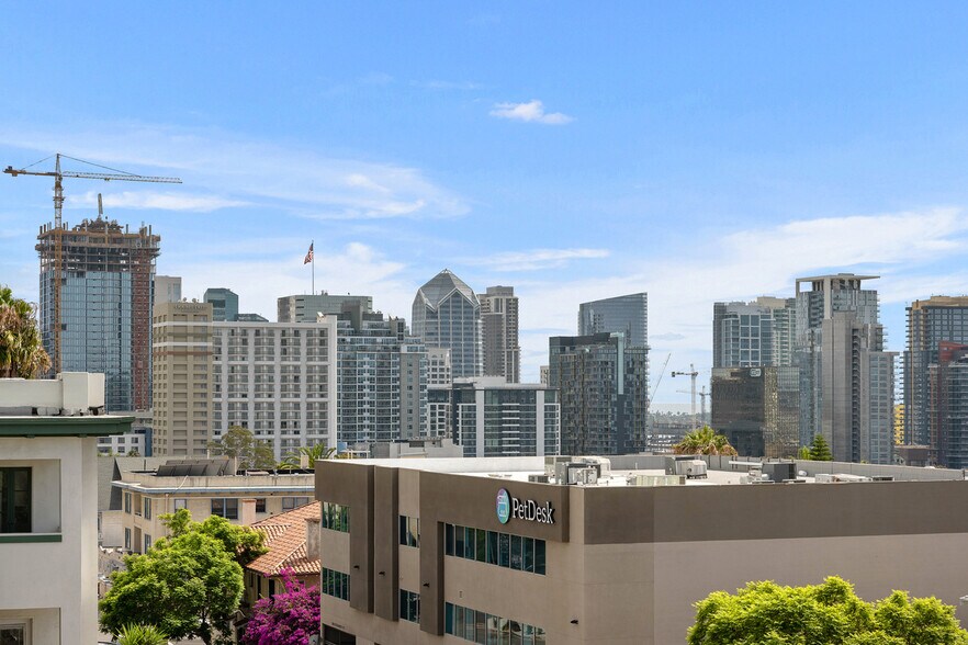 Building Photo - 2121 1st Ave