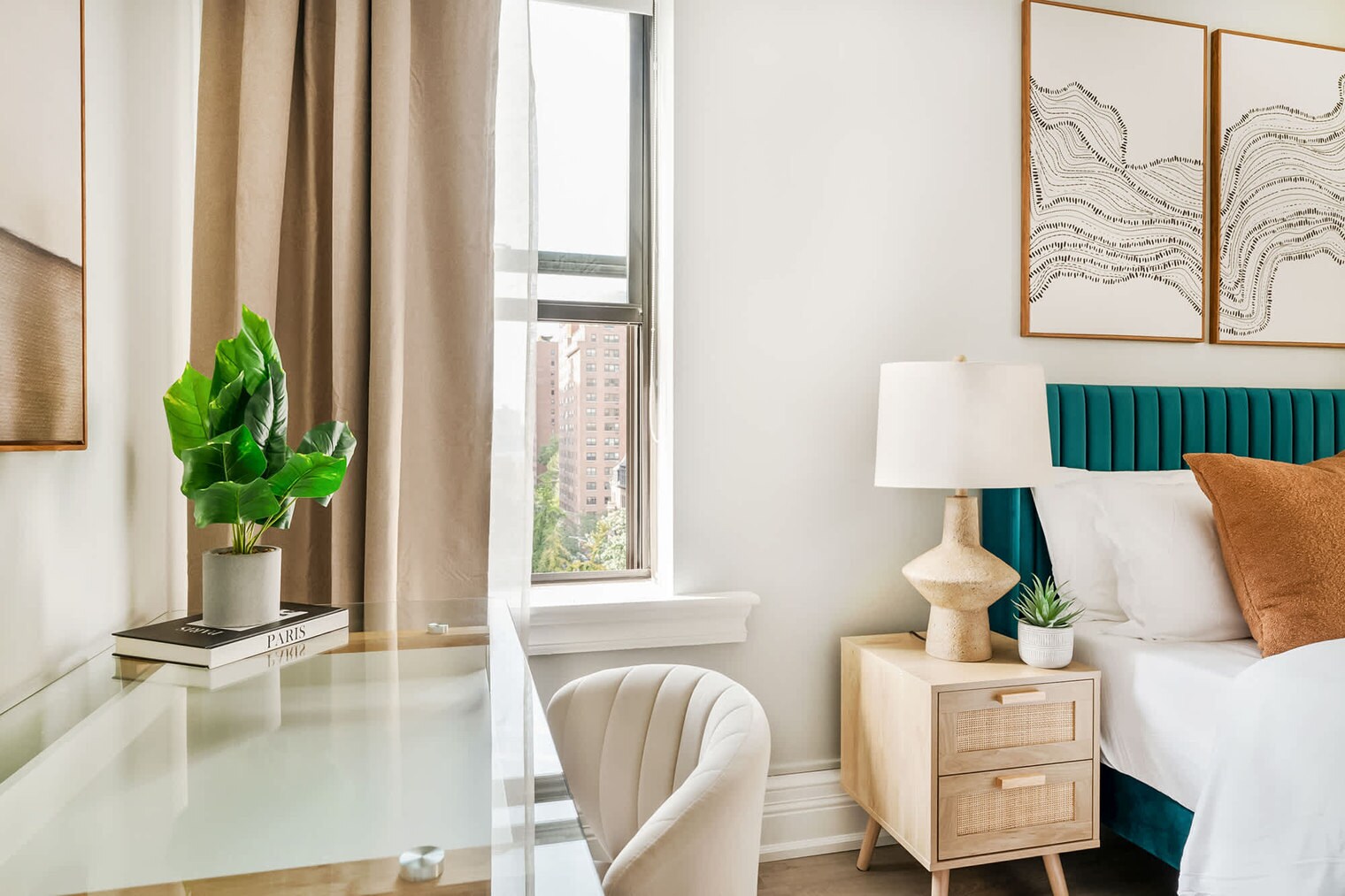 Building Photo - 234 W 73rd St