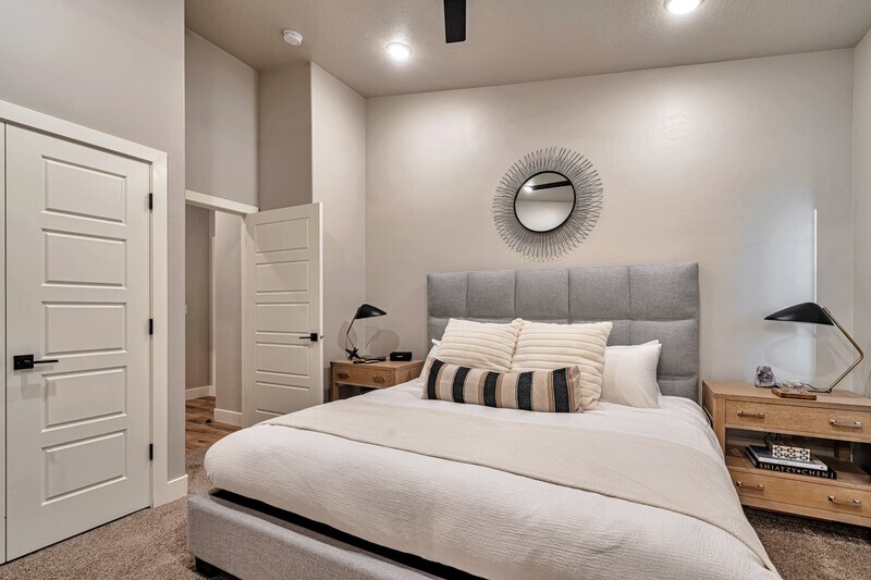 Building Photo - 4038 S Sweet Escape Dr