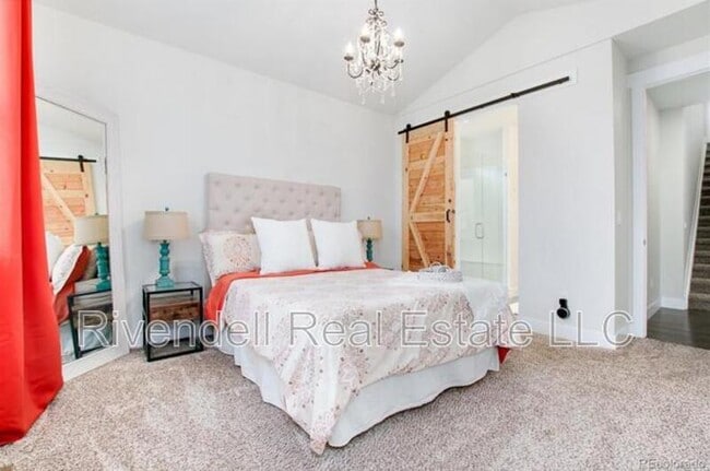 Building Photo - 278 Calhoun Cir