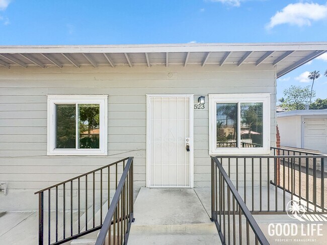 Building Photo - N Citrus Ave