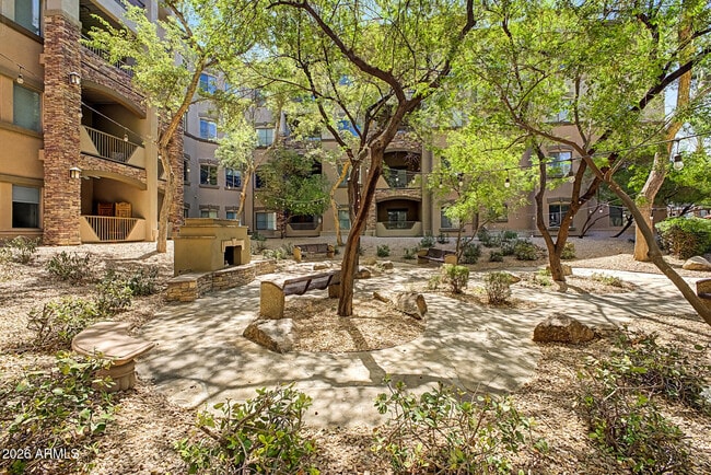 Building Photo - 5450 E Deer Valley Dr