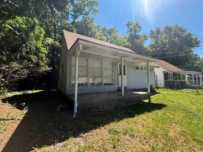 Building Photo - Summer's Last Chance Event – Our Biggest Summer Offer! Lease-to-Own Opportunity (This is NOT a Ty...