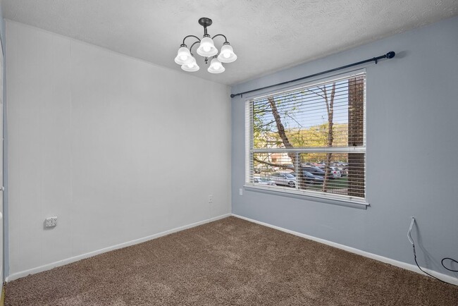 Building Photo - 7812 Hanover Pkwy