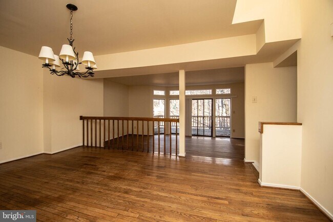 Building Photo - 10923 Whiterim Dr