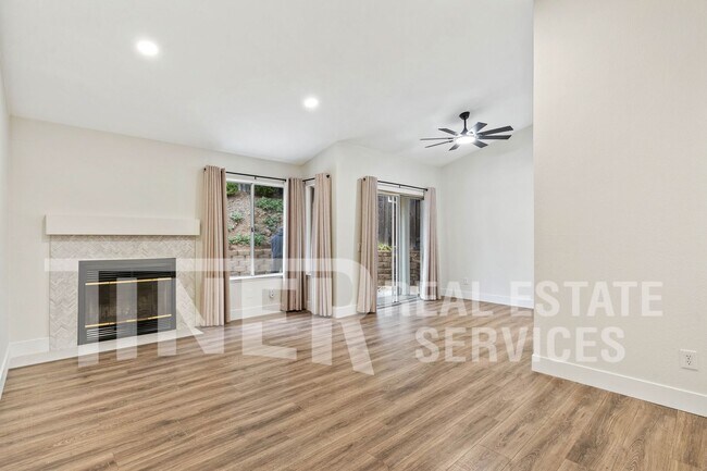 Building Photo - 3421 Cobblestone Dr