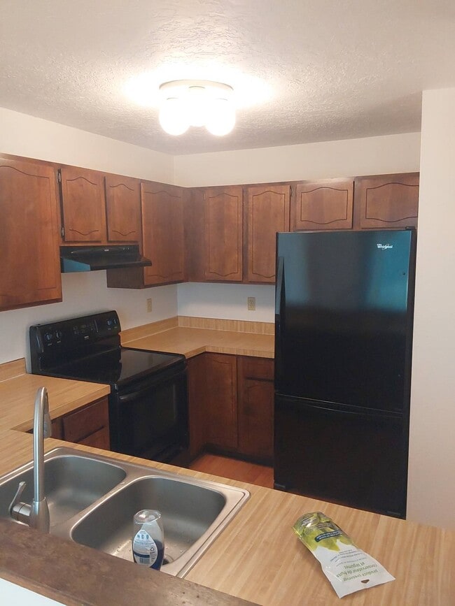 Building Photo - 909 44th Ave Ct