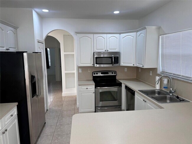 Building Photo - Southwest 159th Avenue, Miami, FL 33185 - 3 BR 2.5 BA house