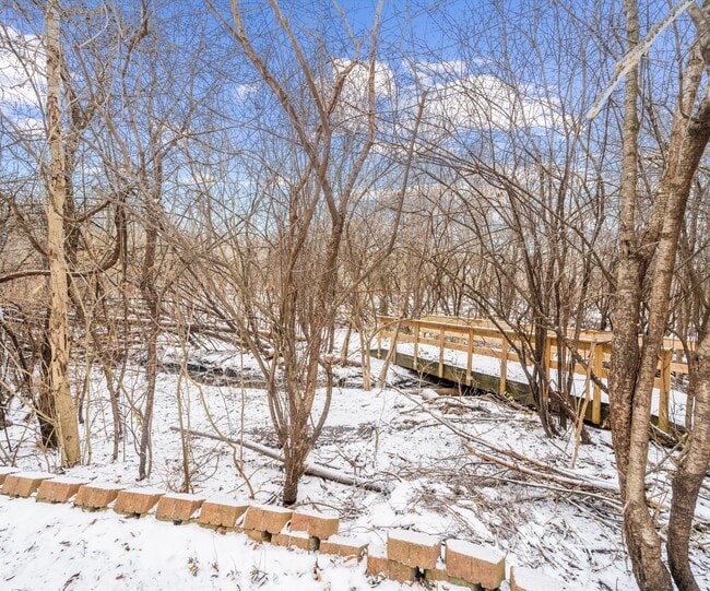 Building Photo - 1696 Reserve Ct