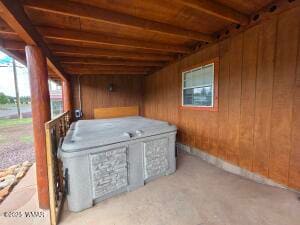 Building Photo - 1743 E Nadean Ln