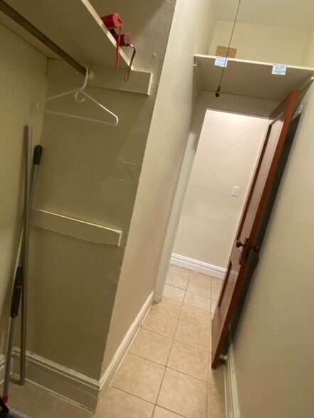 Building Photo - 120 Nelson Ave