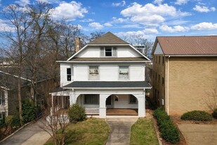 Building Photo - 2134 16th Ave S