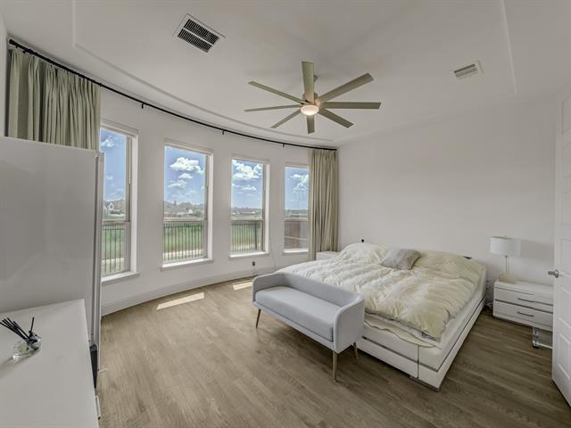 Building Photo - 741 Carlisle Dr