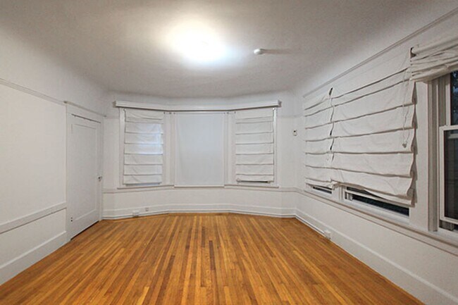 Building Photo - 1219 Taylor St