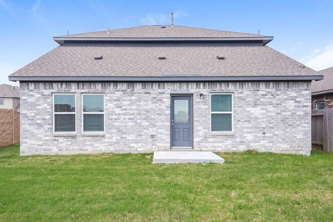 Building Photo - 2302 Thunderbolt Peak Dr