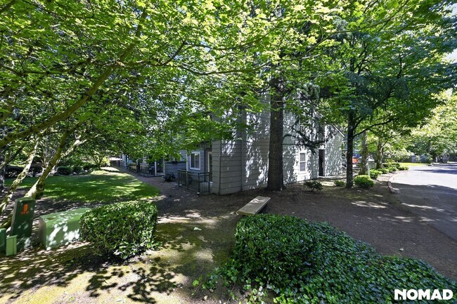 Building Photo - 12636 100th Ln NE