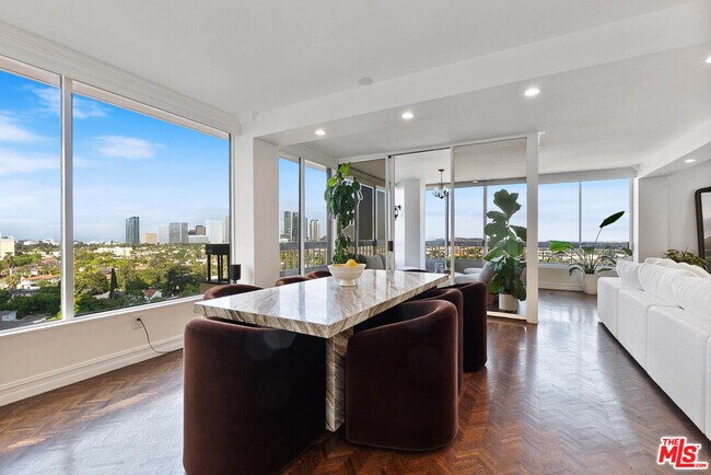 Building Photo - 10590 Wilshire Blvd