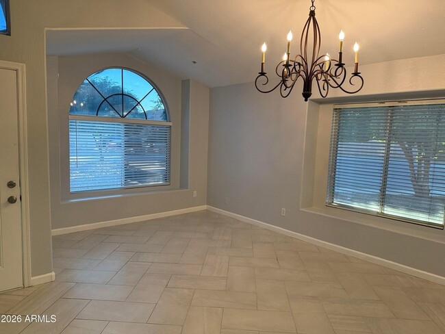 Building Photo - 3069 N 87th Way