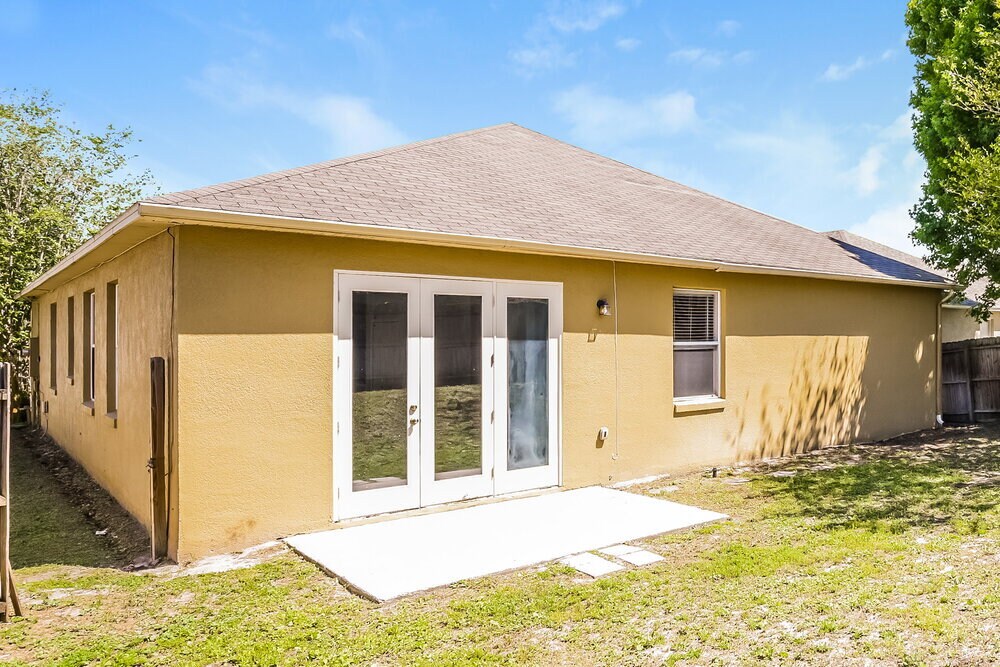 Building Photo - 14693 Kristenright Ln