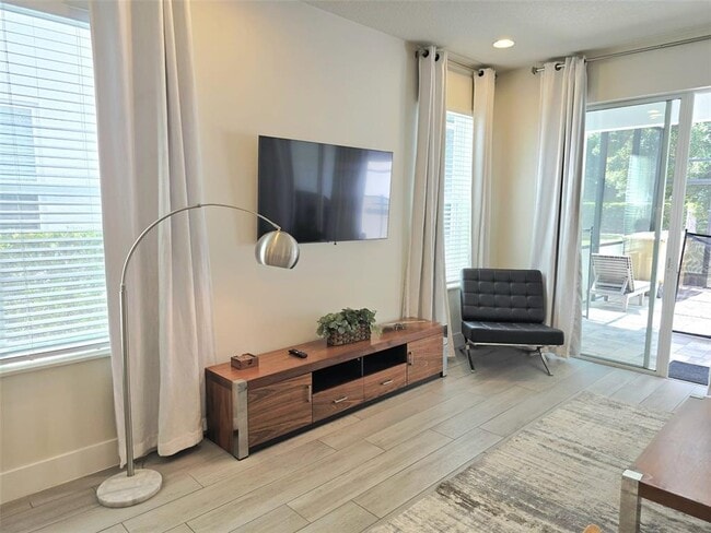 Building Photo - 17516 Hidden Forest Dr