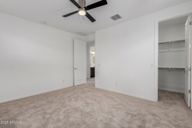 Building Photo - 8817 W Denton Ln