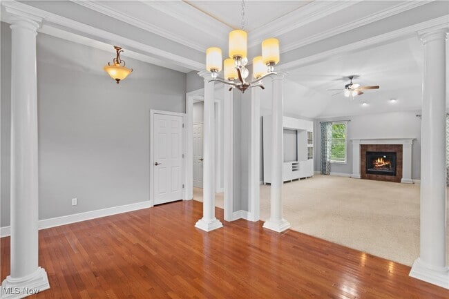 Building Photo - 8130 Crystal Creek Dr