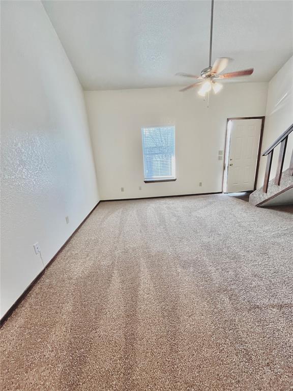 Building Photo - 1901 E Lindsey St