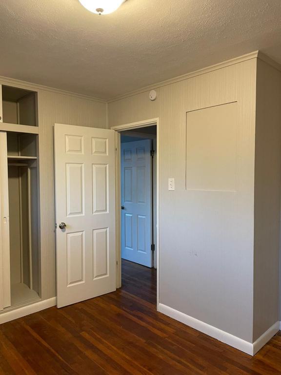 Building Photo - 2212 Collett Dr