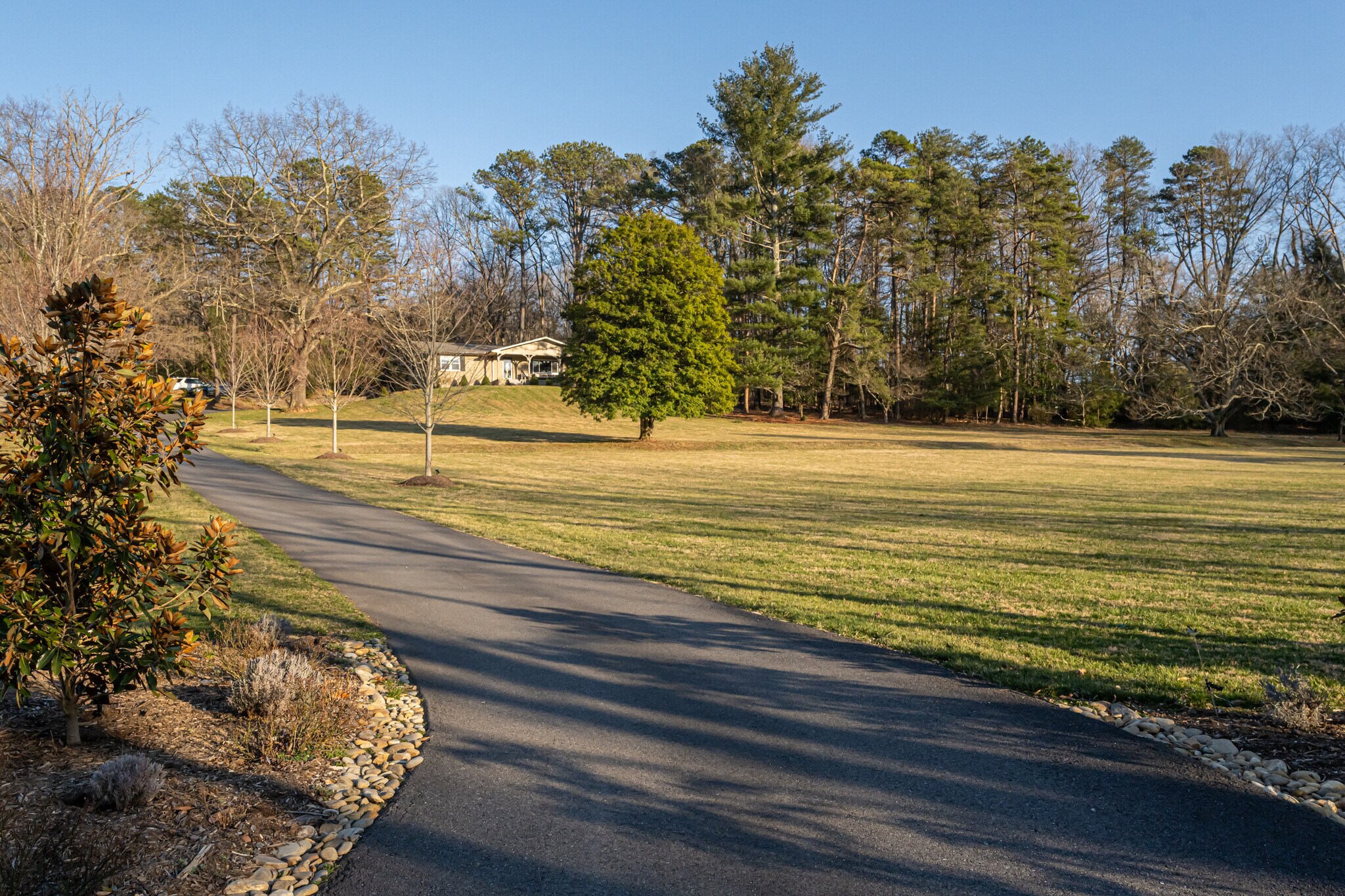 Building Photo - 9 W Haven Ln