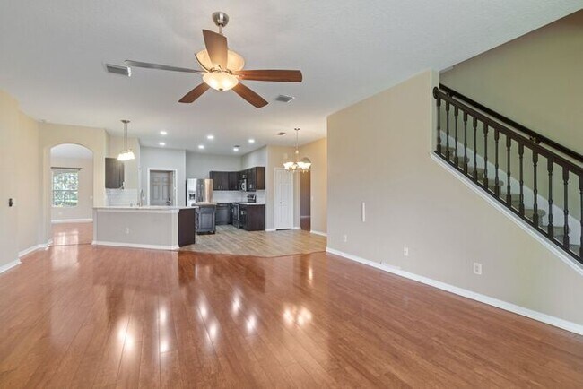 Building Photo - Executive Living Waits!