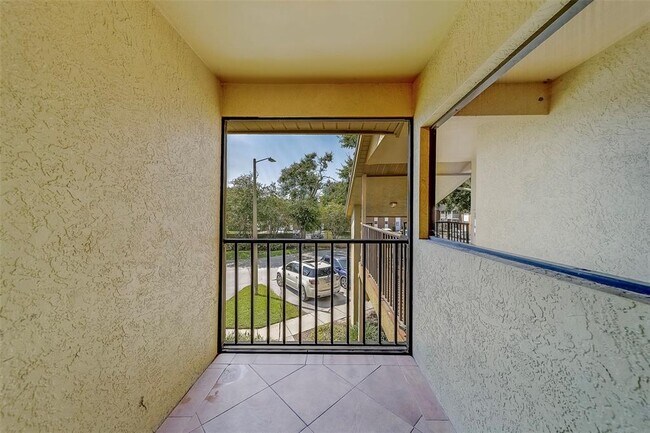 Building Photo - 10195 Sailwinds Blvd N