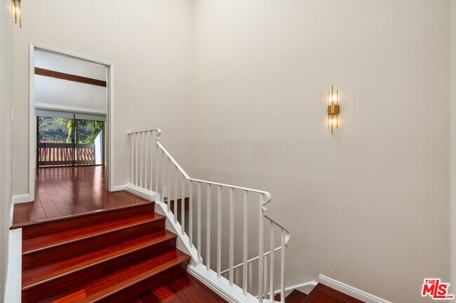 Building Photo - 1548 Michael Ln