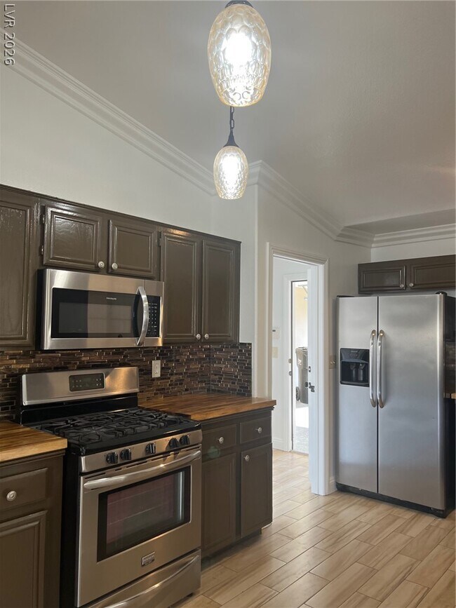 Building Photo - 5412 Lavender Ct